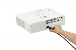 Máy chiếu Panasonic PT-VW350