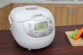Nồi cơm điện Zojirushi NS-ZAQ18-WZ - 1,8 lít