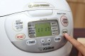 Nồi cơm điện Zojirushi NS-ZAQ18-WZ - 1,8 lít