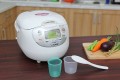 Nồi cơm điện Zojirushi NS-ZAQ18-WZ - 1,8 lít