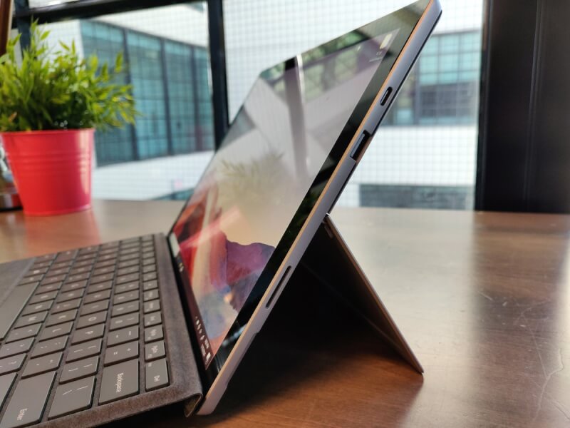 Surface Pro 7 Plus - 1TB/ Intel Core™ i7-1165G7 / 16GB RAM/ Intel® Iris® Xe Graphics Wifi