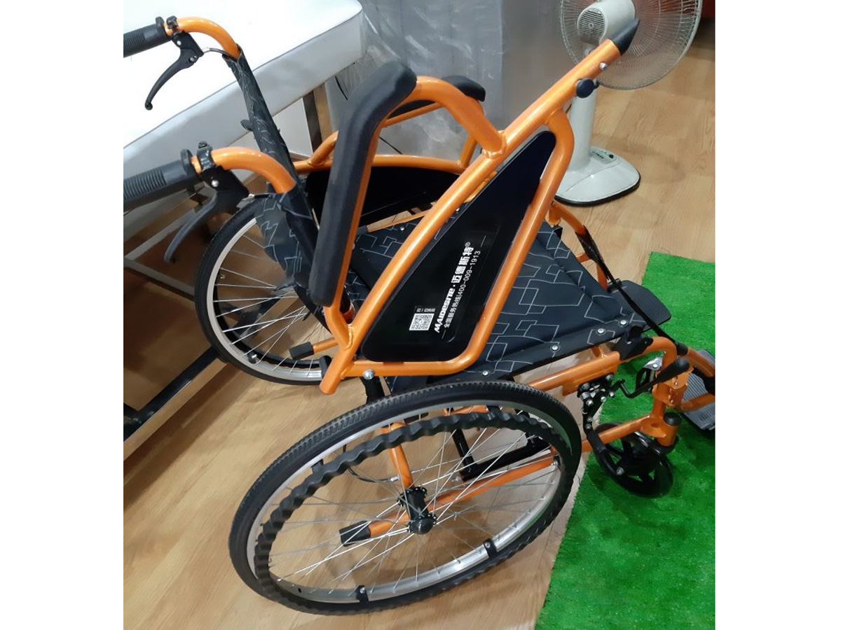 Xe lăn tay cho người liệt hạ chi Maidesite SLY107