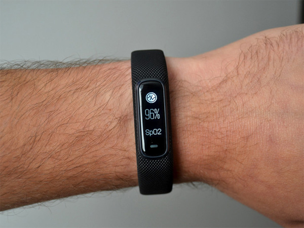 Garmin Vivosmart 4 - Đồng hồ thông minh theo dõi sức khỏe