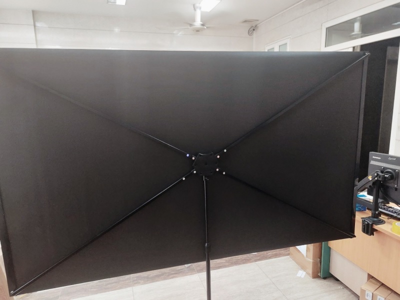 MÀN CHIẾU PHIM 3 CHÂN 100 INCH DALITE - MÃ HD1009TS (16:9 )